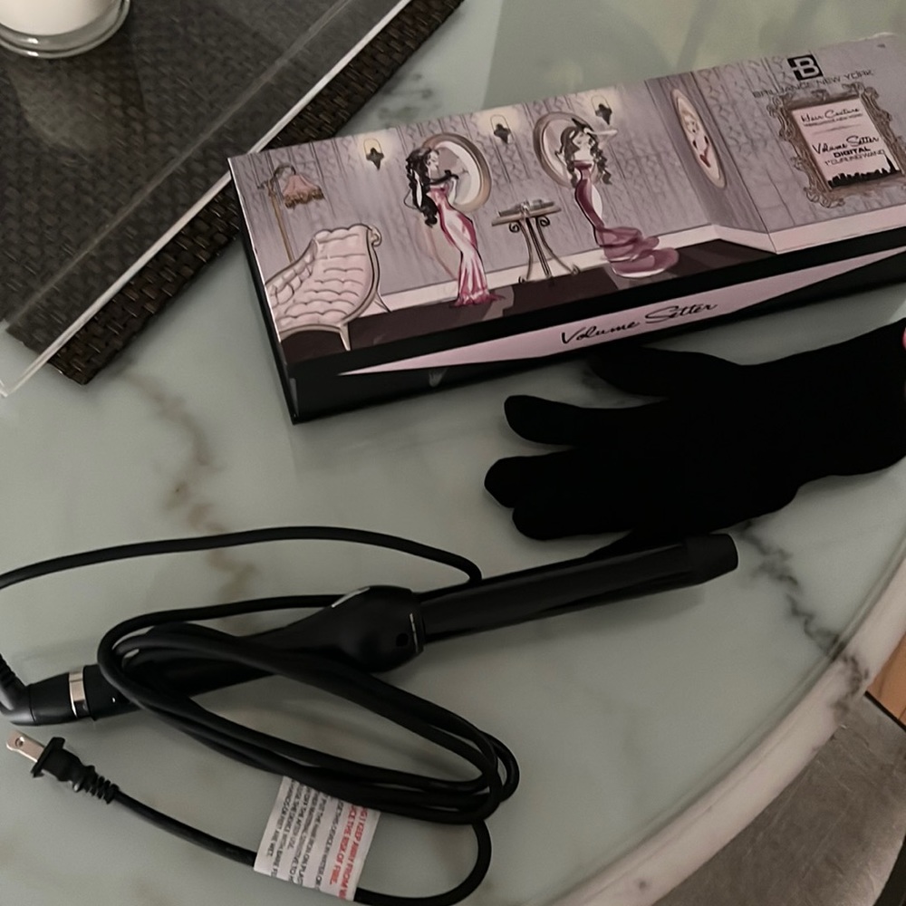 Digital curling iron